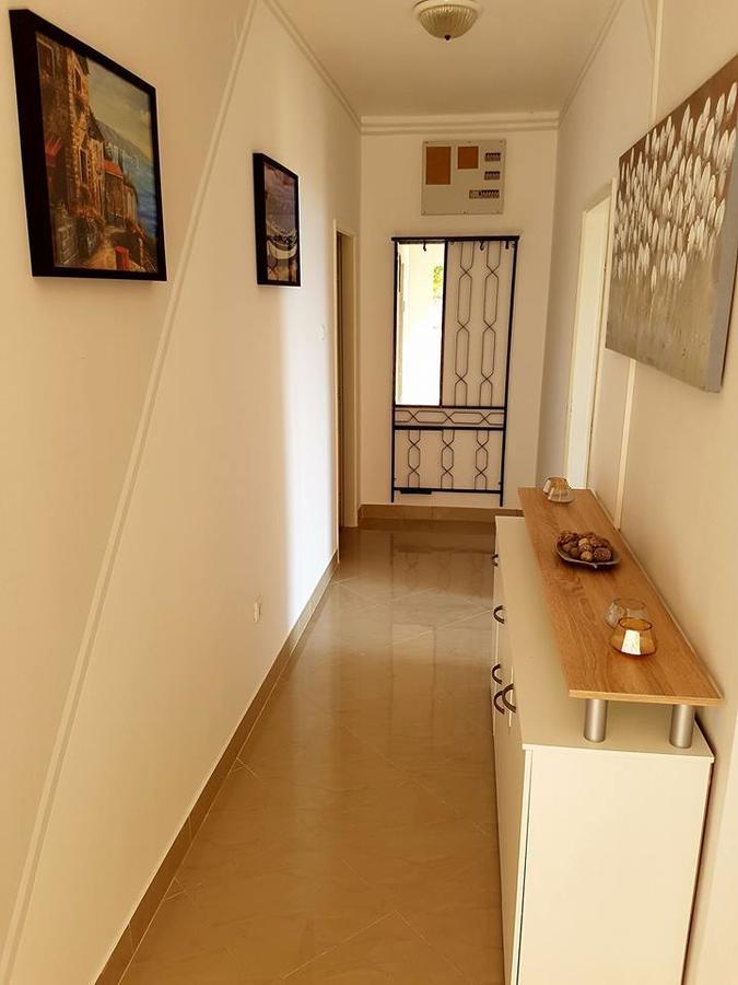Adriatic Apartments トロギール エクステリア 写真