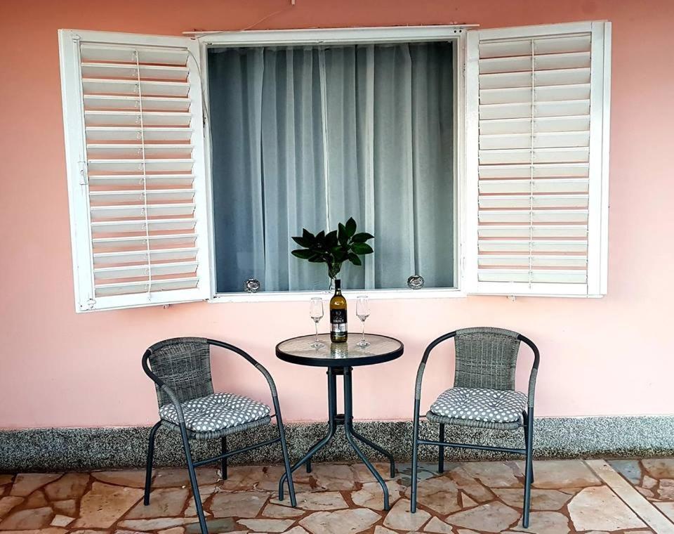 Adriatic Apartments トロギール エクステリア 写真